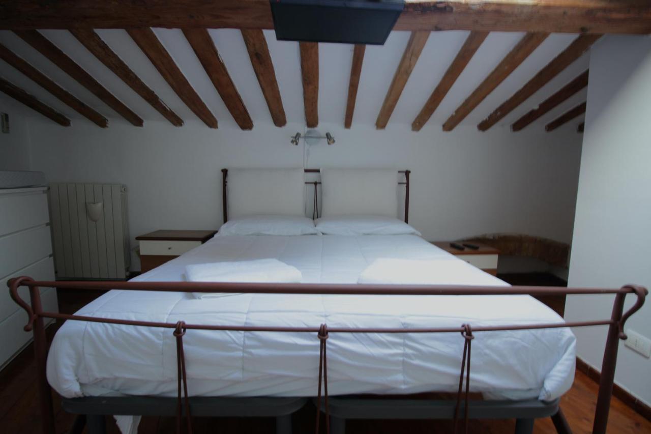 Kia Orana Guesthouse Livorno Eksteriør billede