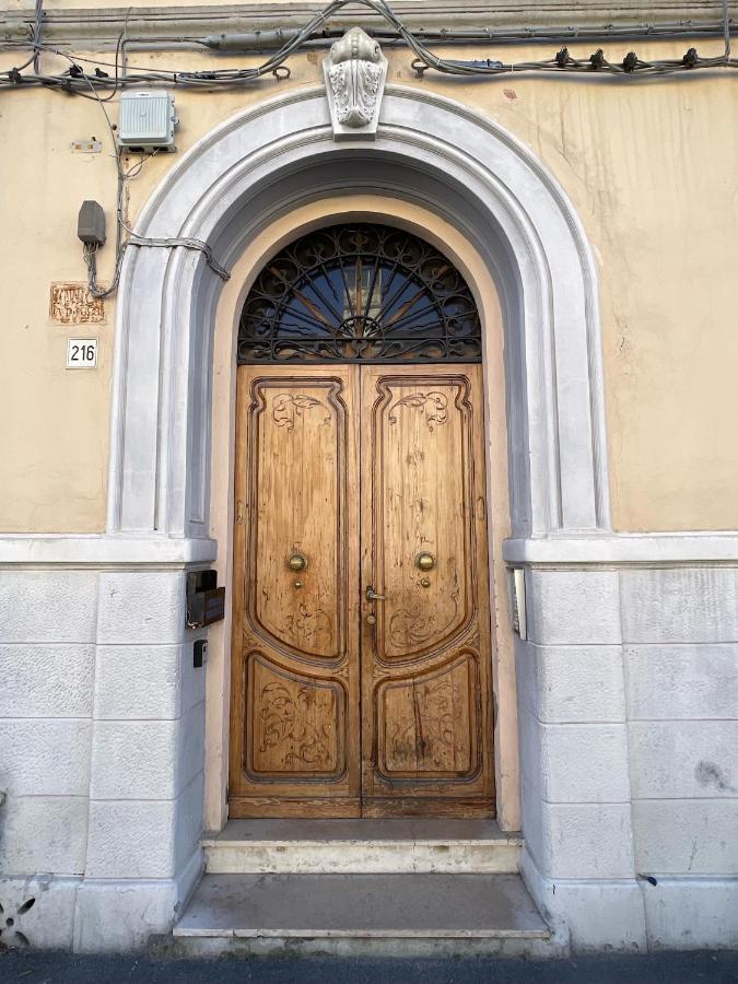 Kia Orana Guesthouse Livorno Eksteriør billede