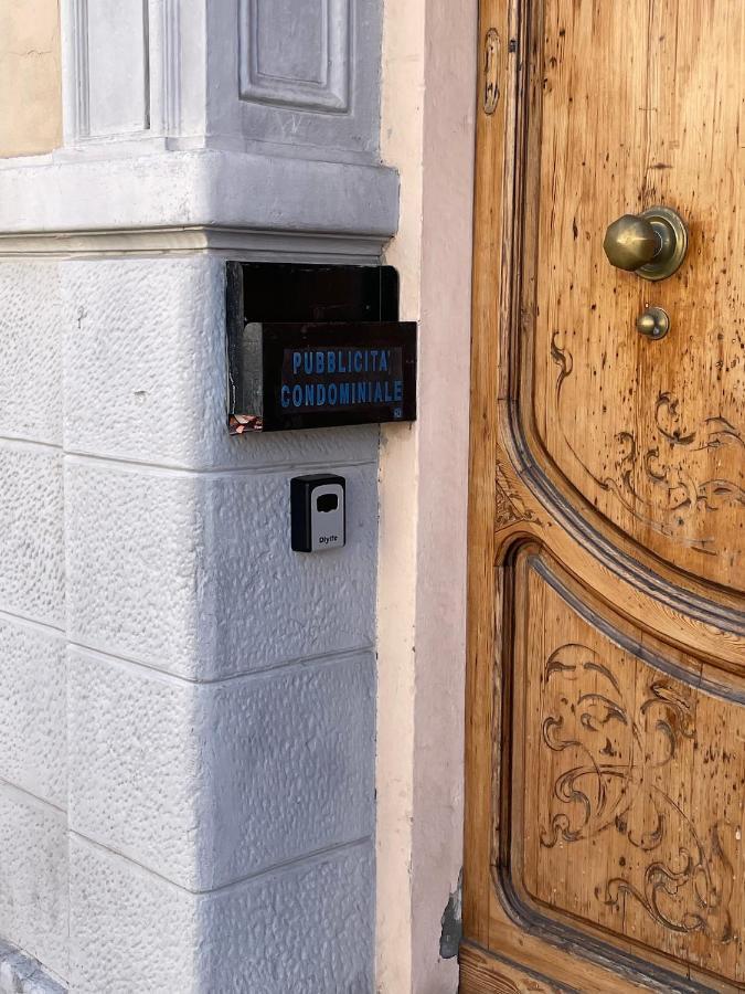 Kia Orana Guesthouse Livorno Eksteriør billede